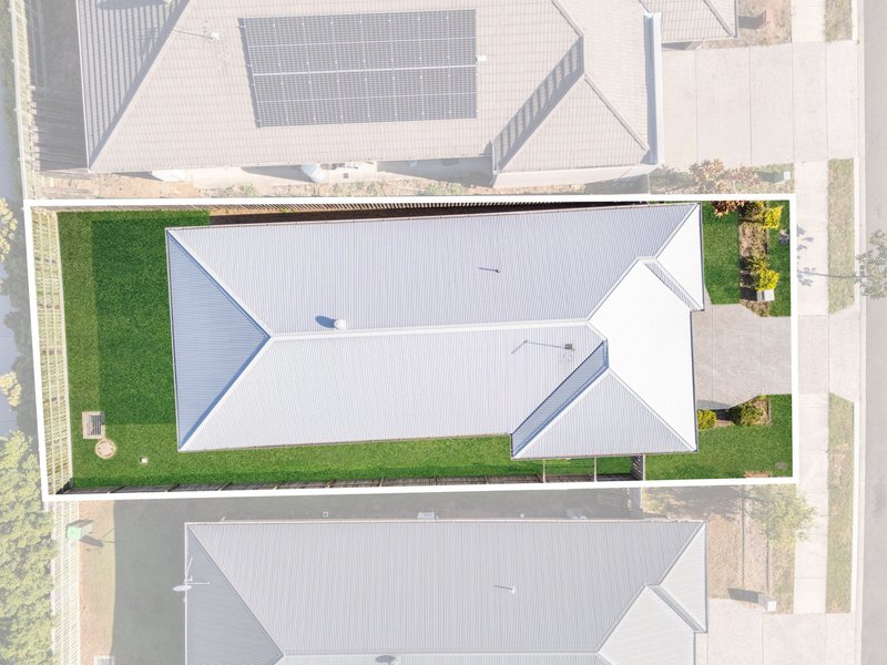 Photo - 36 Cotton Crescent, Redbank Plains QLD 4301 - Image 2