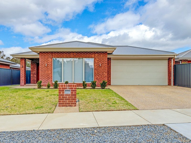 36 Currawong Drive, Wangaratta VIC 3677