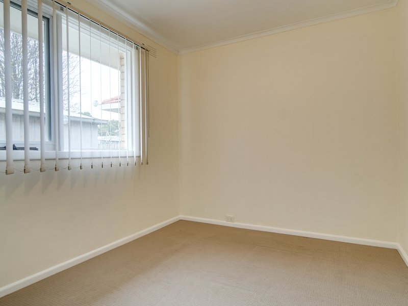 Photo - 36 Dalgety Street, Dandenong VIC 3175 - Image 9