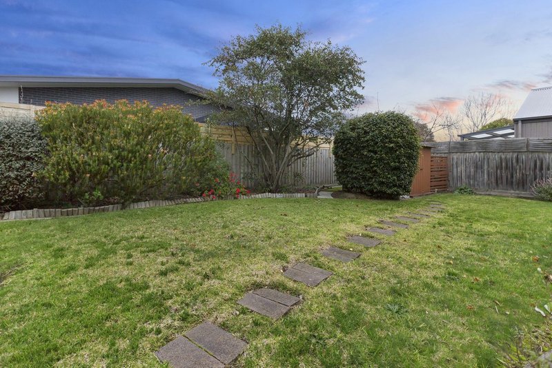 Photo - 36 Dava Drive, Mornington VIC 3931 - Image 12