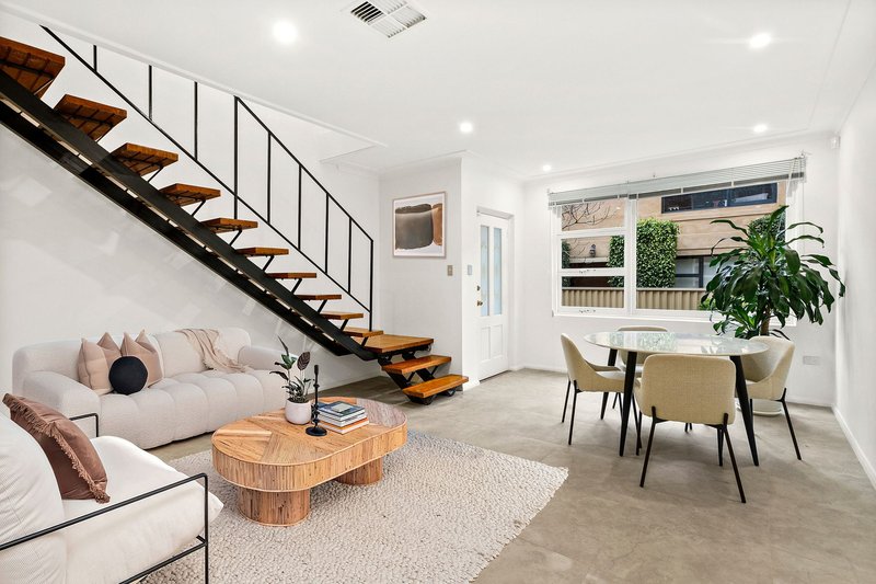 Photo - 3/6 Derwent Street, South Hurstville NSW 2221 - Image 1