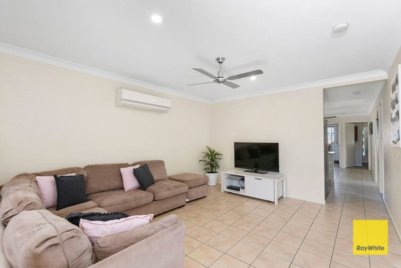 Photo - 36 Dialba Cres , Tingalpa QLD 4173 - Image 4