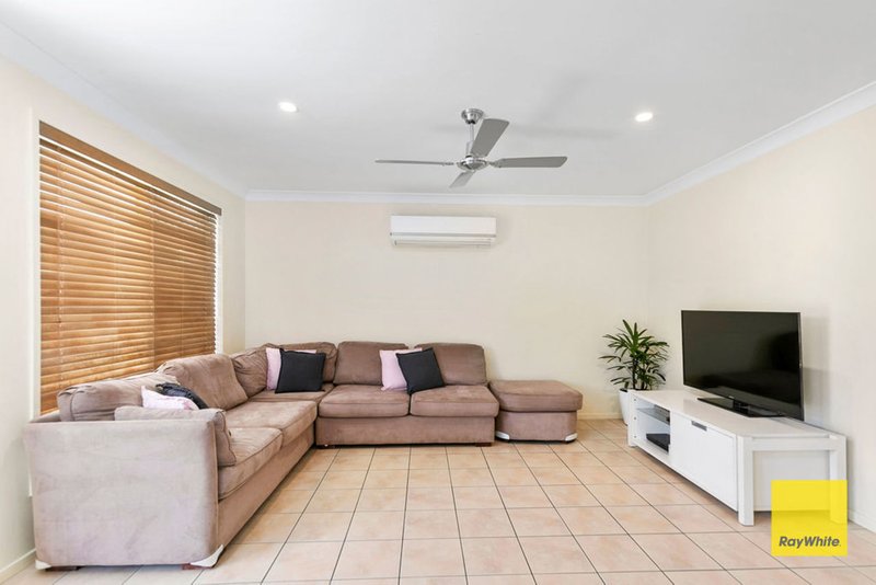 Photo - 36 Dialba Cres , Tingalpa QLD 4173 - Image 5