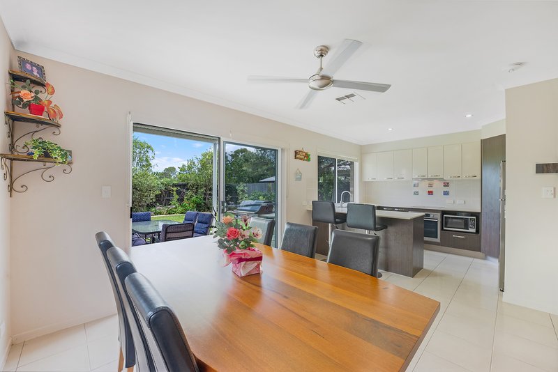 Photo - 36 Dickson Crescent, North Lakes QLD 4509 - Image 7