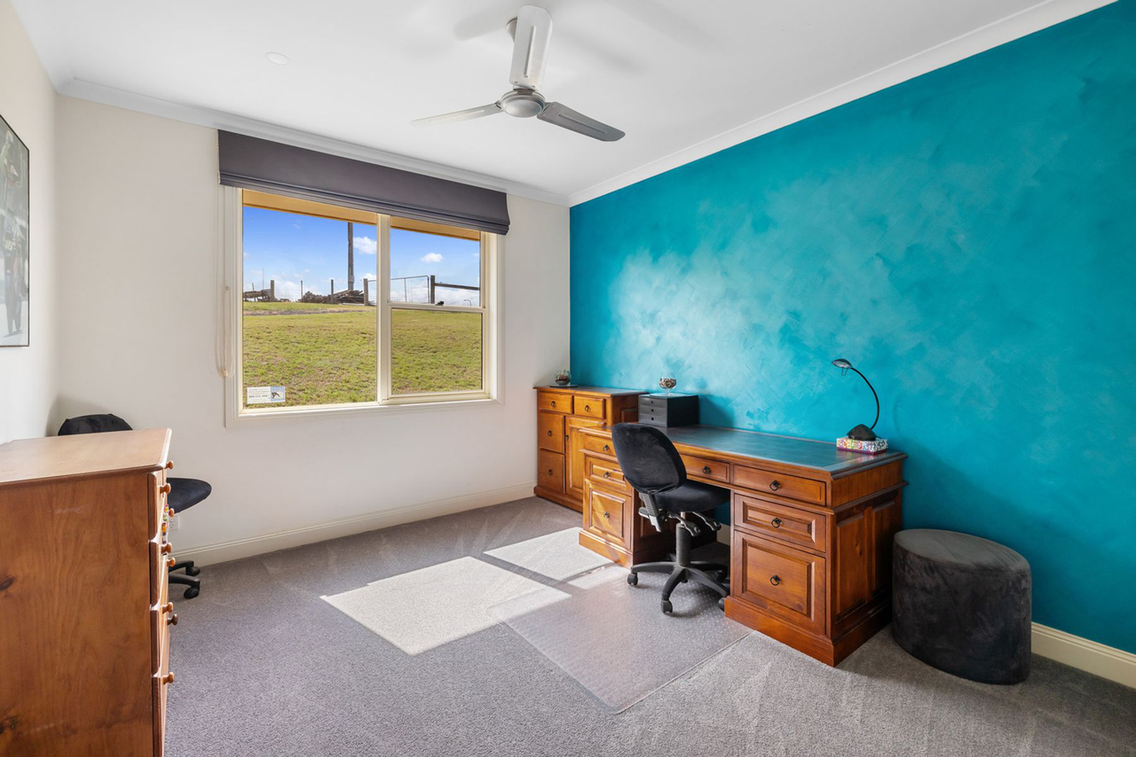 7-bedroom house at 36 Dicksons Road, Pentland Hills, VIC 3341, Moorabool, Victoria