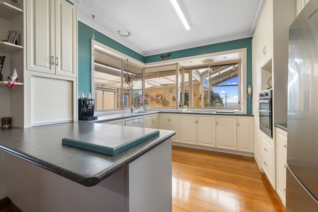 7-bedroom house at 36 Dicksons Road, Pentland Hills, VIC 3341, Moorabool, Victoria