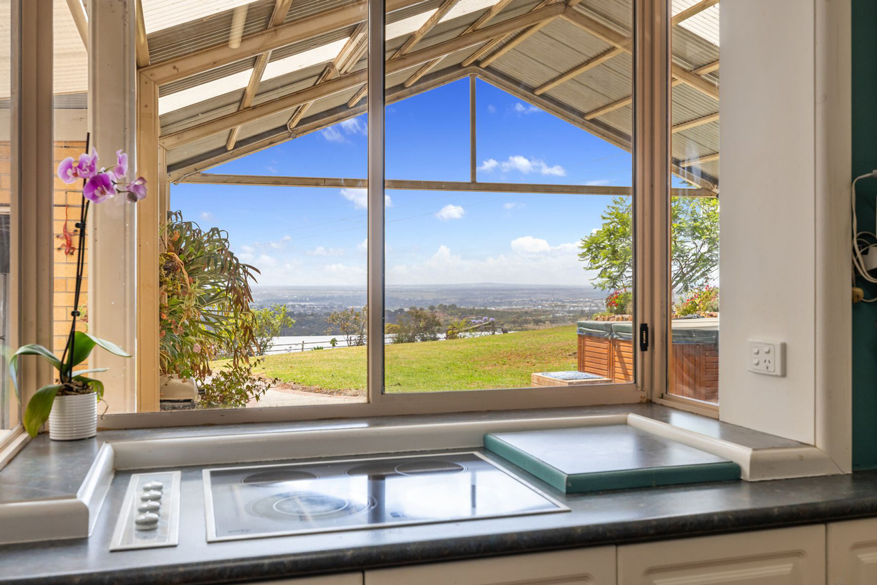 7-bedroom house at 36 Dicksons Road, Pentland Hills, VIC 3341, Moorabool, Victoria