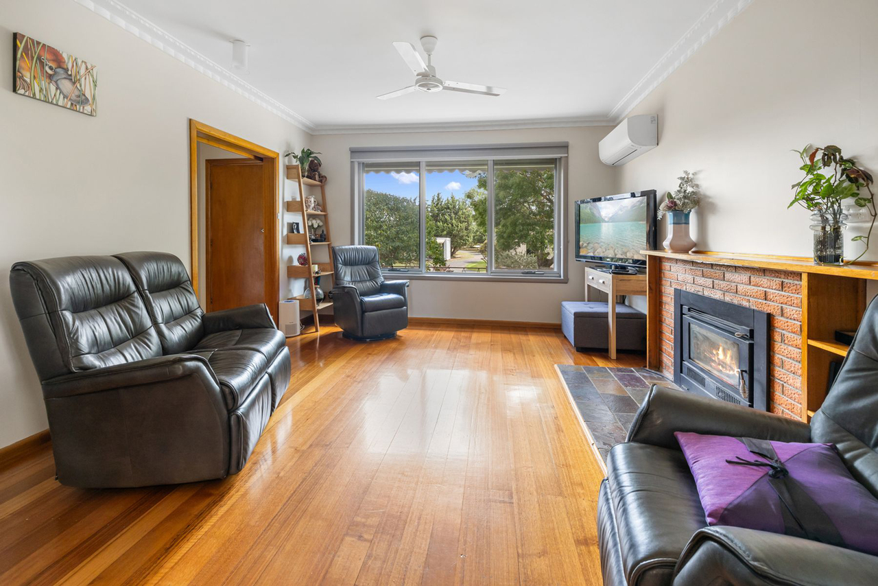 7-bedroom house at 36 Dicksons Road, Pentland Hills, VIC 3341, Moorabool, Victoria