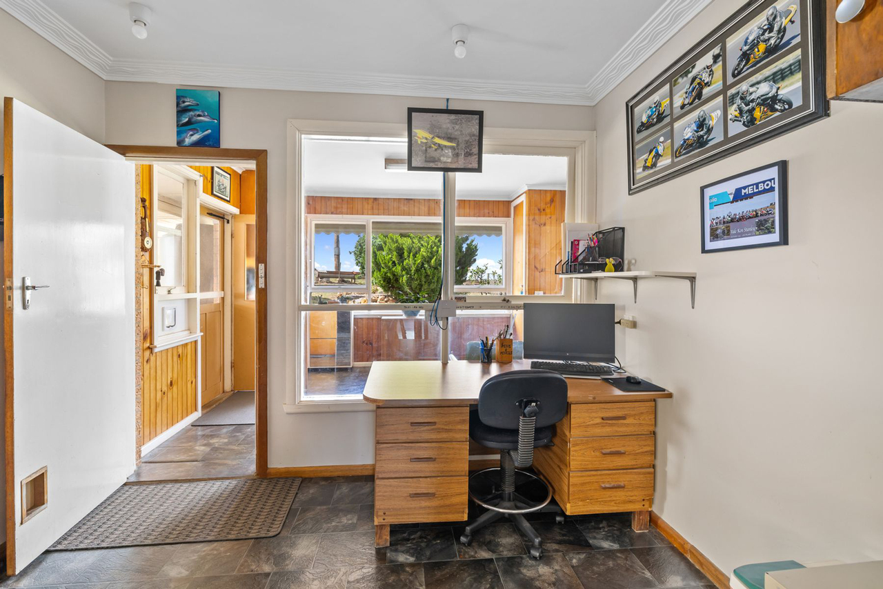 7-bedroom house at 36 Dicksons Road, Pentland Hills, VIC 3341, Moorabool, Victoria