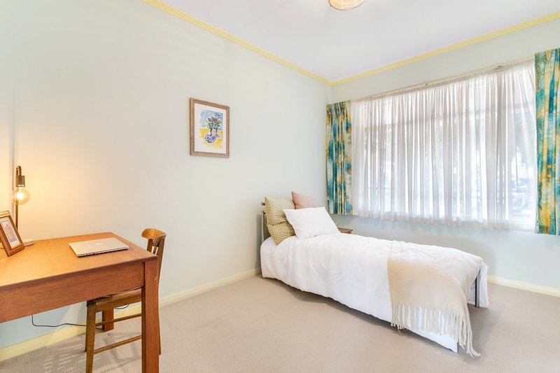 Photo - 36 Dinwoodie Avenue, Clarence Gardens SA 5039 - Image 14