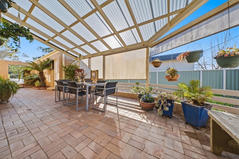 Photo - 36 Dixon Drive, Holder ACT 2611 - Image 12