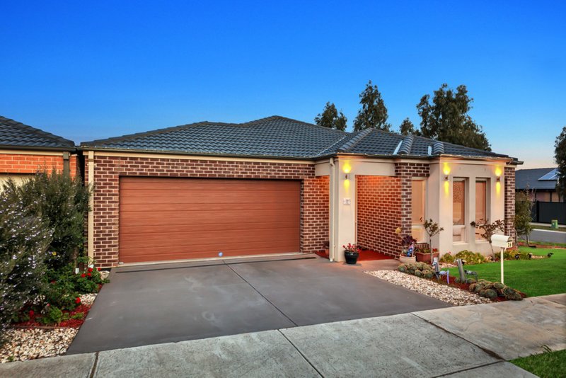 Photo - 36 Domain Way, Craigieburn VIC 3064 - Image 22