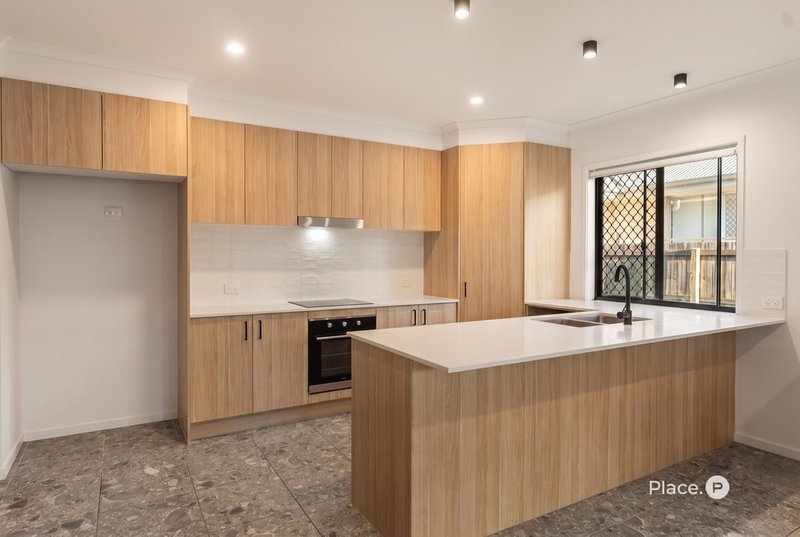 Photo - 36 Dugong Crescent, Deception Bay QLD 4508 - Image 6