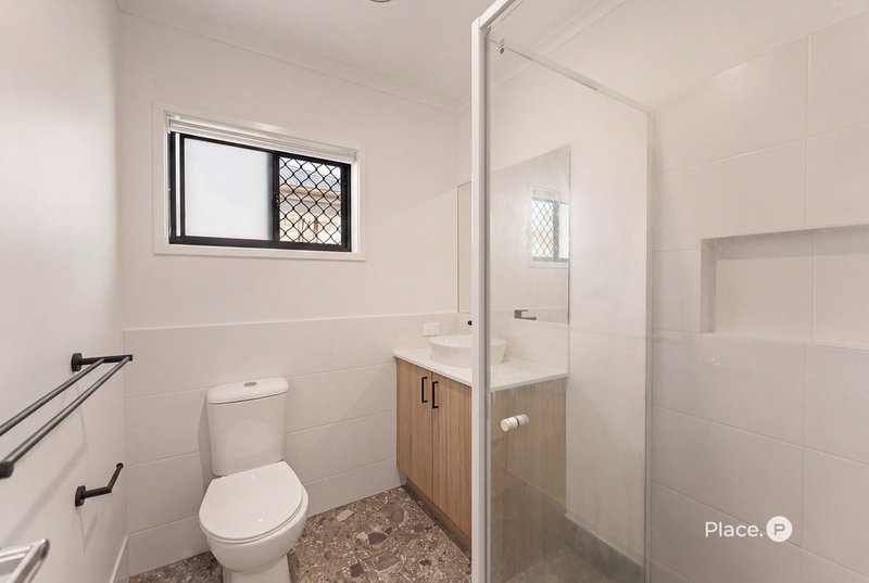 Photo - 36 Dugong Crescent, Deception Bay QLD 4508 - Image 11