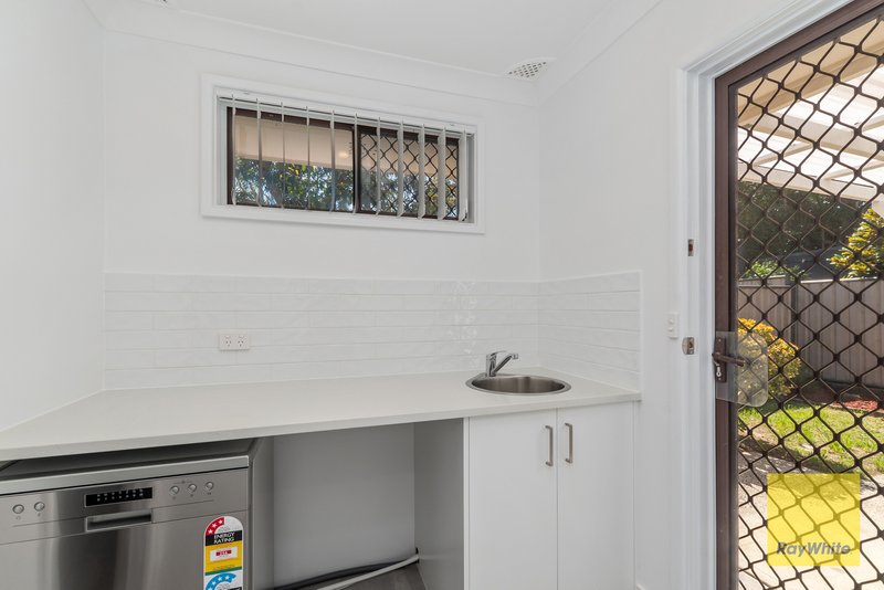 Photo - 3/6 Dunban Road, Woy Woy NSW 2256 - Image 7