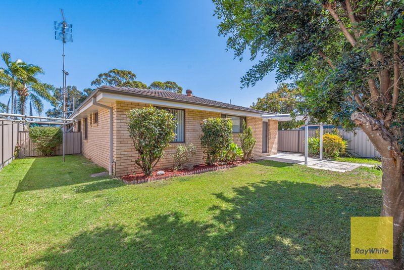 Photo - 3/6 Dunban Road, Woy Woy NSW 2256 - Image 11