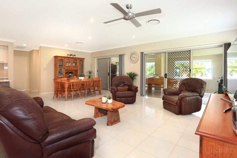 Photo - 36 Eastern Court, Helensvale QLD 4212 - Image 6