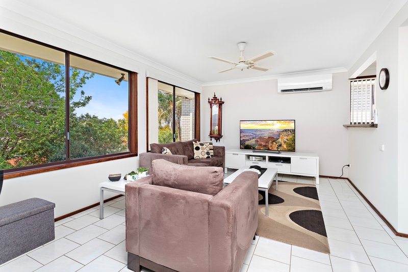 Photo - 36 Edgeworth Avenue, Kanahooka NSW 2530 - Image 7