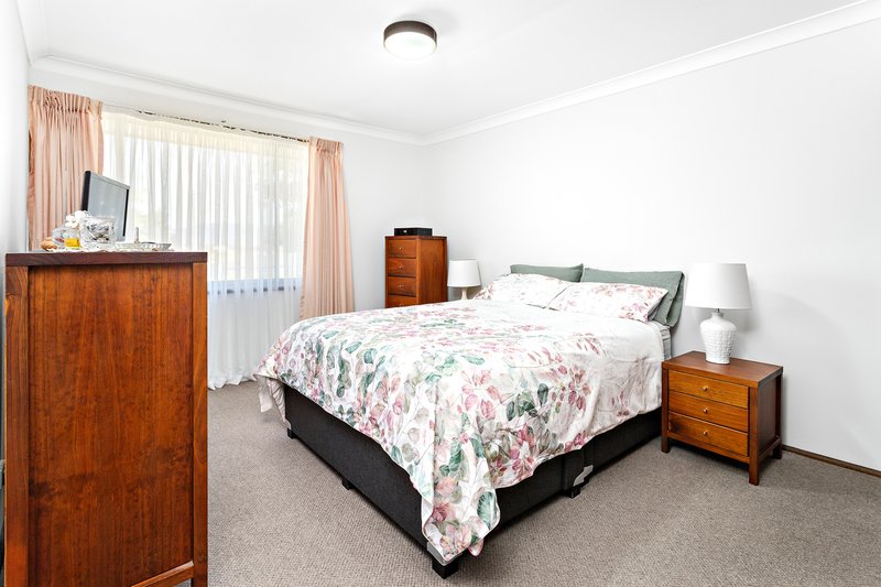 Photo - 36 Edgeworth Avenue, Kanahooka NSW 2530 - Image 8