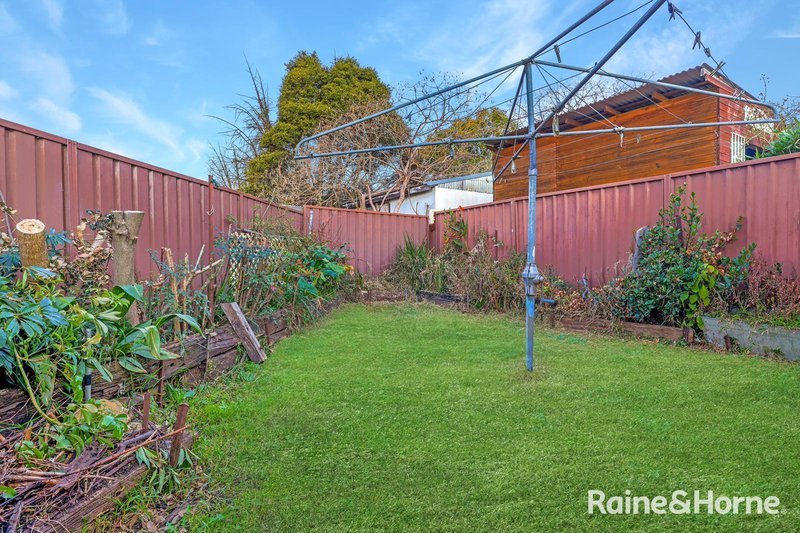 Photo - 36 Edmondson Avenue, St Marys NSW 2760 - Image 5