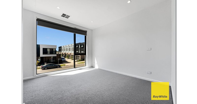Photo - 36 Elmhurst Avenue, Aintree VIC 3336 - Image 9