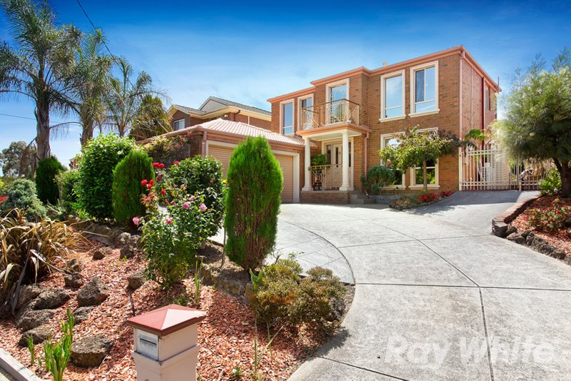 36 Elmwood Crescent, Glen Waverley VIC 3150