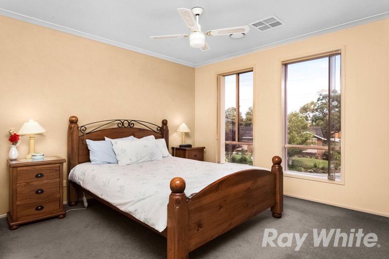 Photo - 36 Elmwood Crescent, Glen Waverley VIC 3150 - Image 7