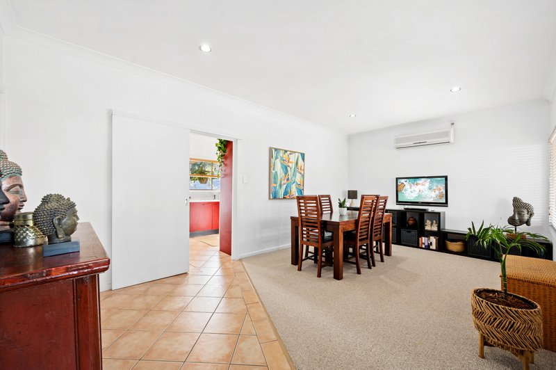 Photo - 36 Enright Street, East Hills NSW 2213 - Image 2