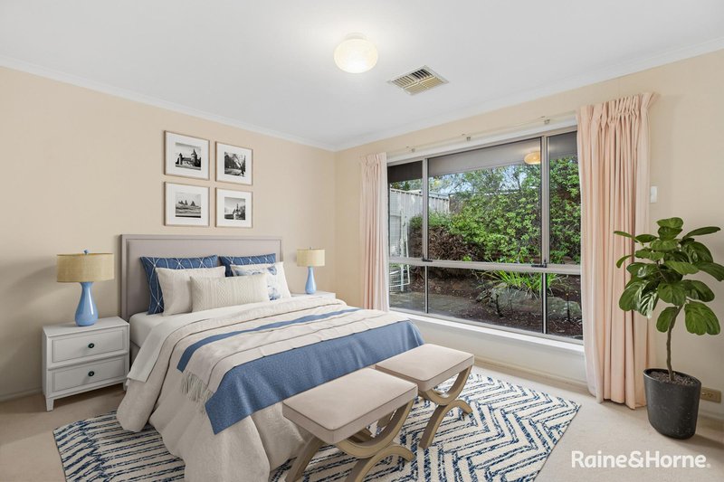 Photo - 36 Epsilon Close, Woodcroft SA 5162 - Image 6