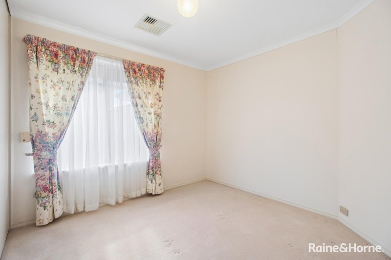 Photo - 36 Epsilon Close, Woodcroft SA 5162 - Image 8