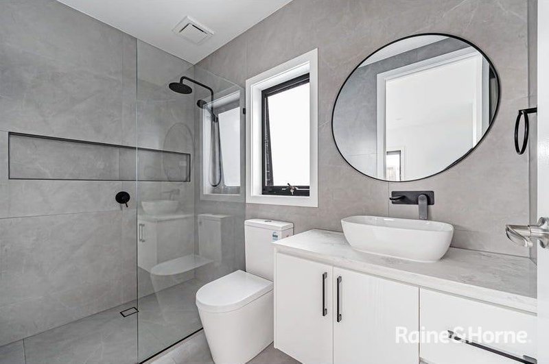 Photo - 36 Falconer Drive, Mickleham VIC 3064 - Image 21