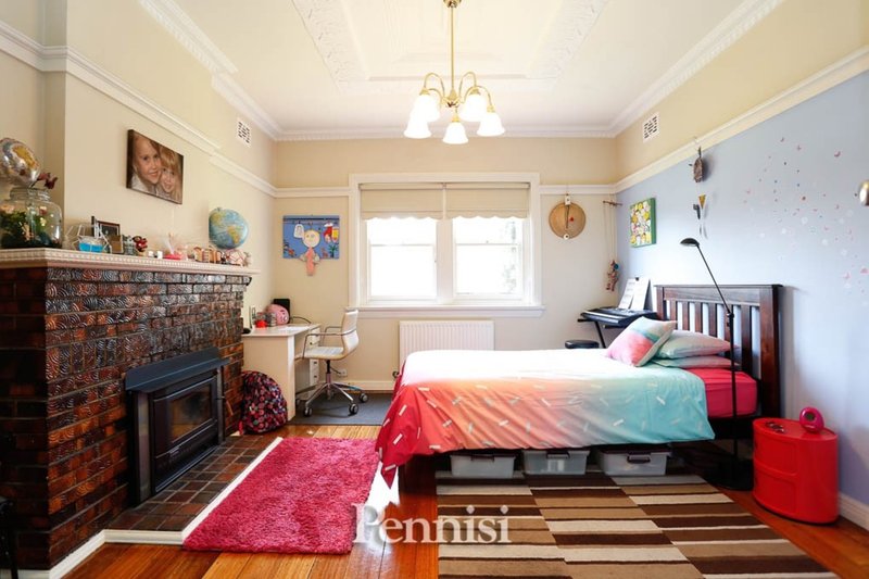 Photo - 36 Fawkner Street, Aberfeldie VIC 3040 - Image 6