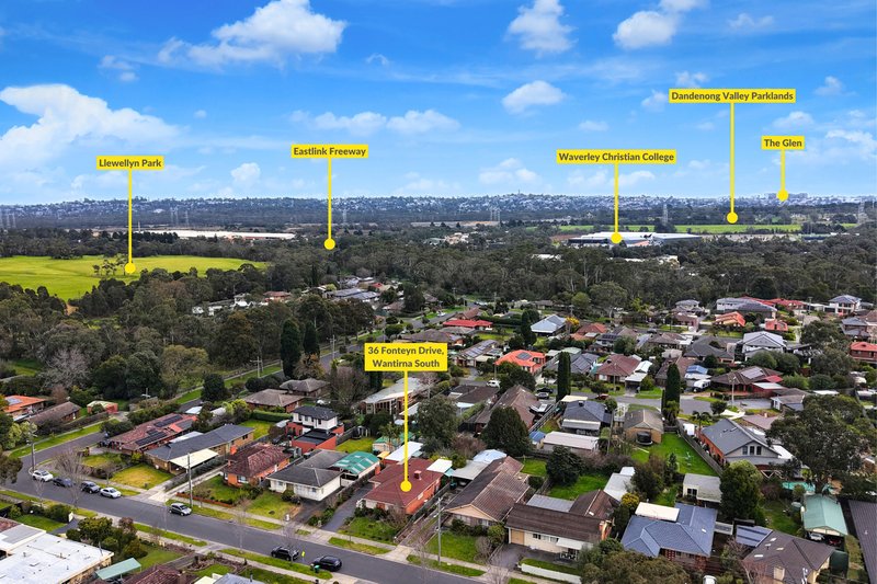 Photo - 36 Fonteyn Drive, Wantirna South VIC 3152 - Image 16