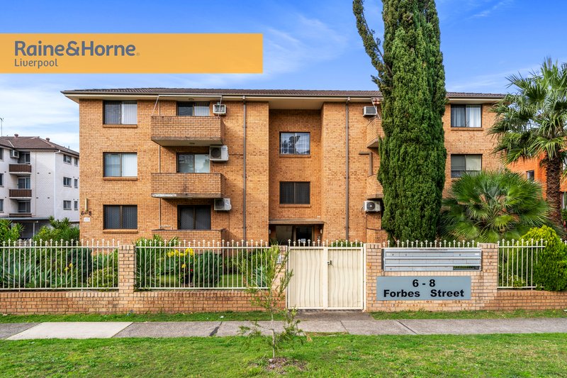 Photo - 3/6 Forbes Street, Warwick Farm NSW 2170 - Image 2