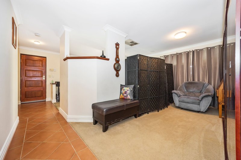 Photo - 36 Fowey Loop, Mindarie WA 6030 - Image 4