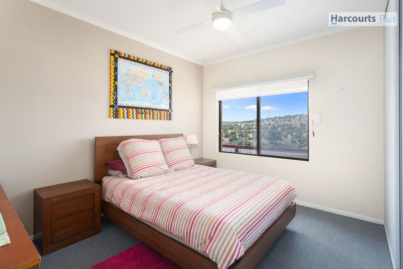 Photo - 36 Freebairn Drive, Hallett Cove SA 5158 - Image 13