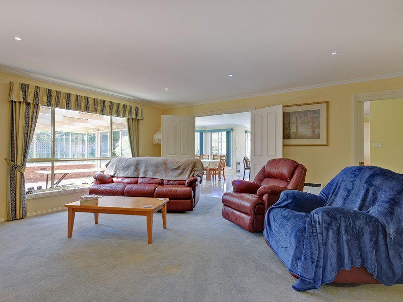 Photo - 36 Freestone Crescent, Wynyard TAS 7325 - Image 8