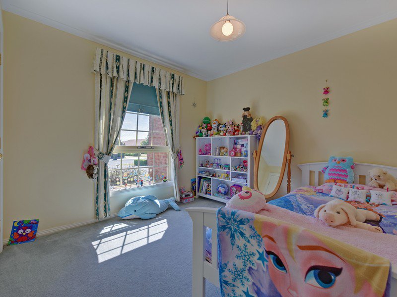 Photo - 36 Freestone Crescent, Wynyard TAS 7325 - Image 13