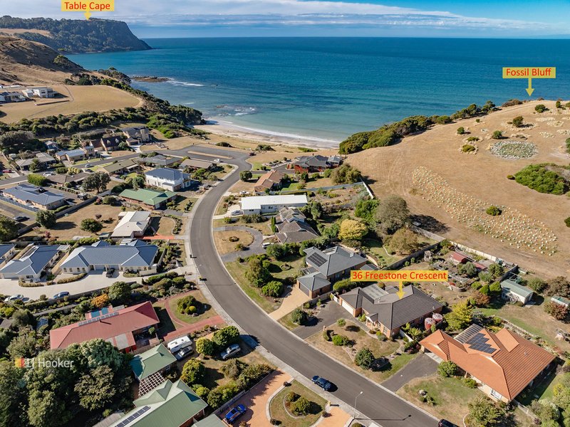 Photo - 36 Freestone Crescent, Wynyard TAS 7325 - Image 3