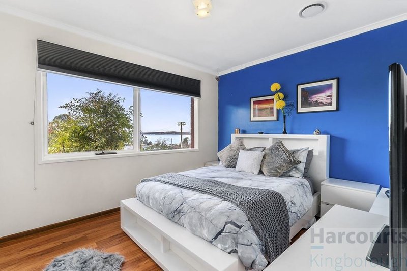 Photo - 36 Garnett Street, Blackmans Bay TAS 7052 - Image 11