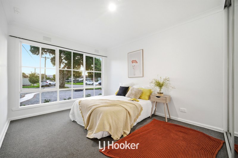 Photo - 36 Garside Street, Dandenong VIC 3175 - Image 15