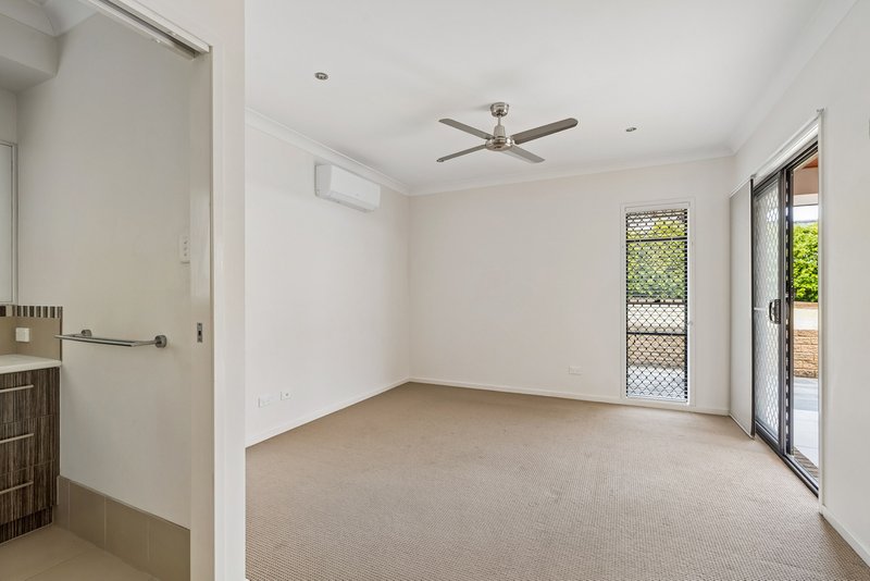 Photo - 36 Geranium Drive, Springfield Lakes QLD 4300 - Image 5