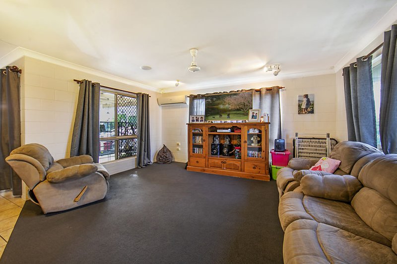 Photo - 36 Gower Street, Kelso QLD 4815 - Image 3