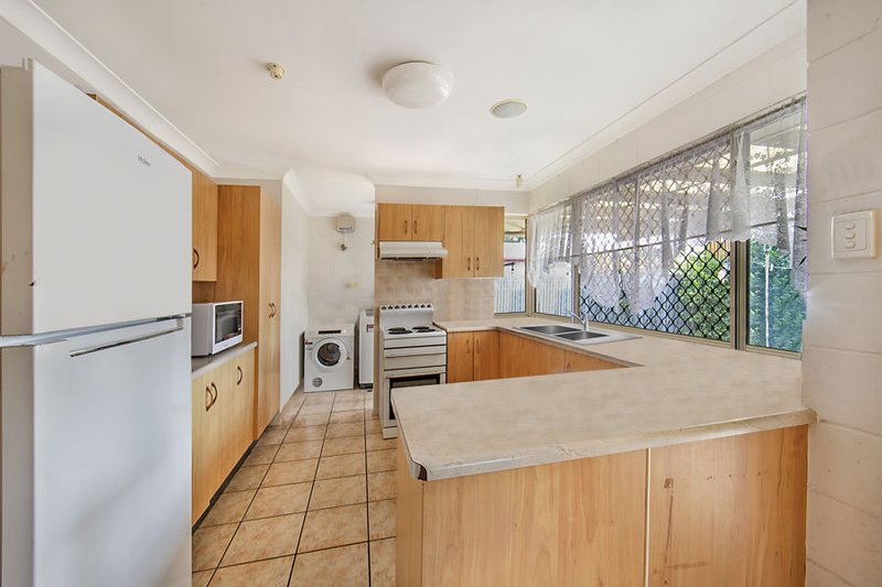 Photo - 36 Gower Street, Kelso QLD 4815 - Image 4