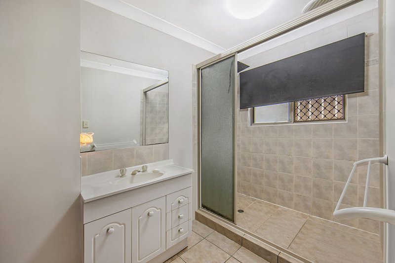 Photo - 36 Gower Street, Kelso QLD 4815 - Image 6