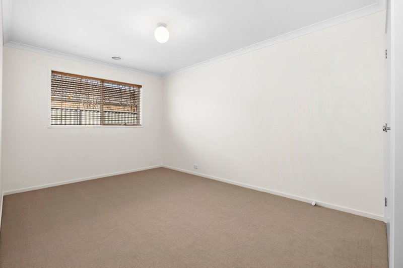 Photo - 36 Grand Lakes Way, Lara VIC 3212 - Image 7