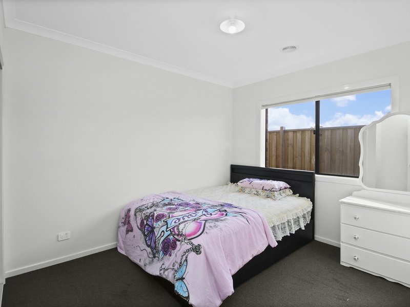 Photo - 36 Grassbird Street, Bairnsdale VIC 3875 - Image 9