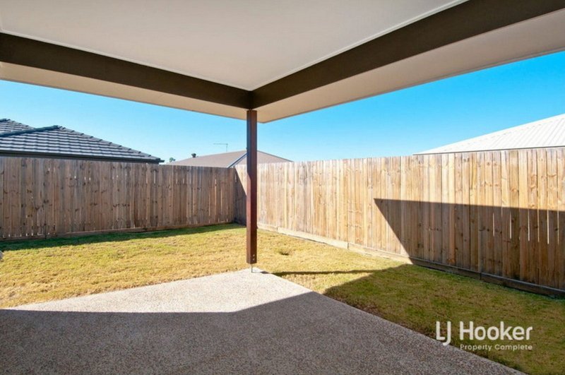 Photo - 36 Greenstone Street, Yarrabilba QLD 4207 - Image 9