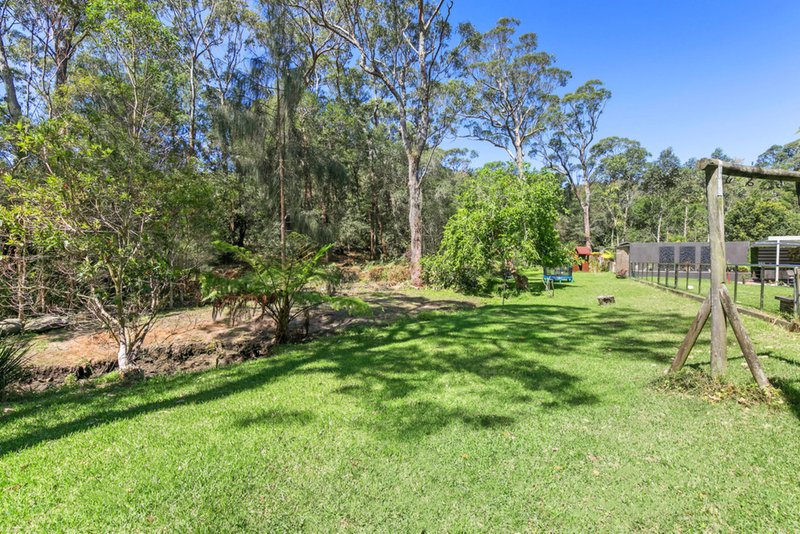 Photo - 36 Greystoke Street, Wheeler Heights NSW 2097 - Image 8