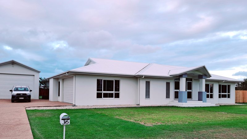 36 Gundabluey Crescent, Mount Low QLD 4818